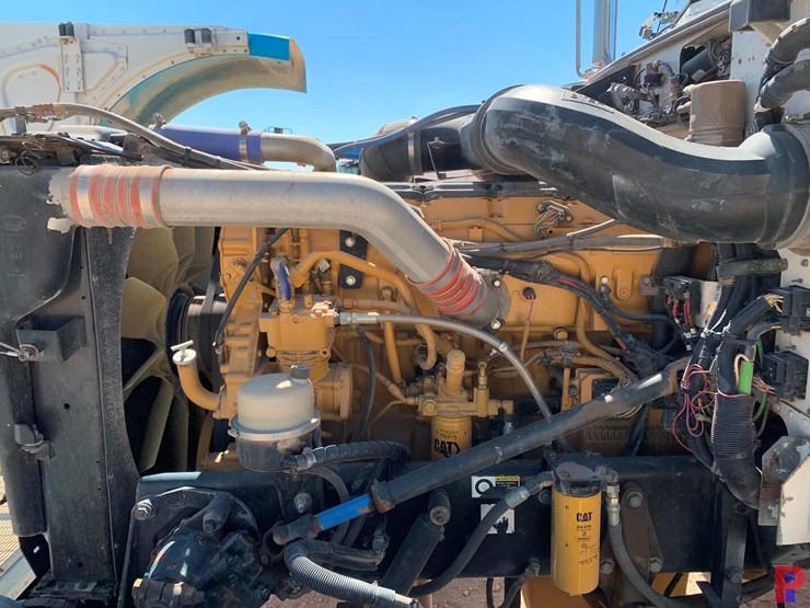 2007-peterbilt-379-image-8