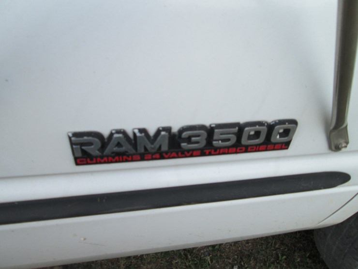 1998-dodge-3500-image-12