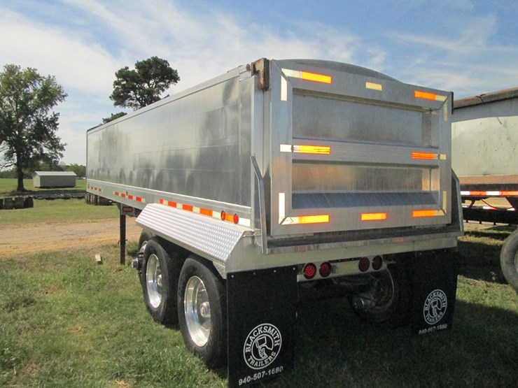 #29518-•-2026-blacksmith-trailers-85-4402-235-28’-tri/a-aluminum-dump-trailer-4b9b4d329tx103291-image-4