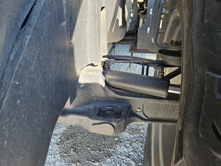2019-case-ih-magnum-310-image-3