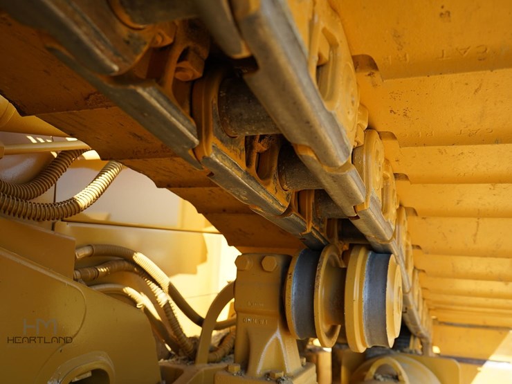 2007-caterpillar-d6n-lgp-image-46