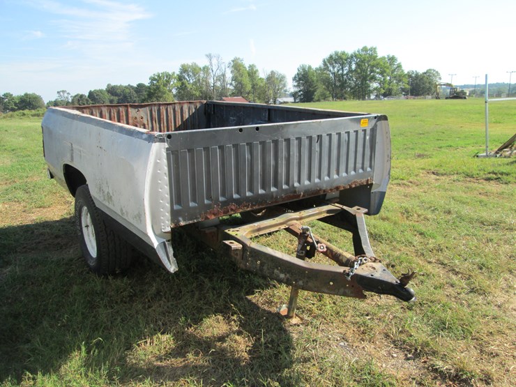#29548-•-homemade-8'-s/a-steel-truck-bed-trailer-image-2