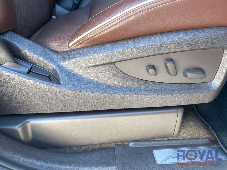 2014-chevrolet-silverado-image-27