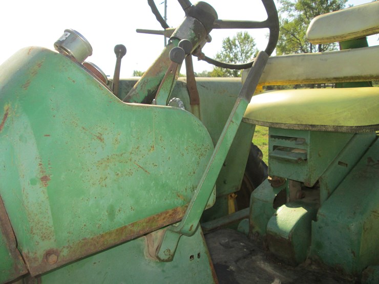 1963-john-deere-3010-image-27