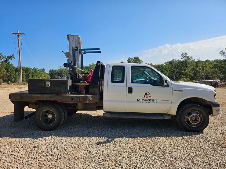 2006-ford-f350-image-18