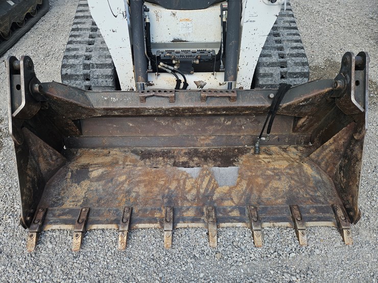 2020-bobcat-t870-image-3