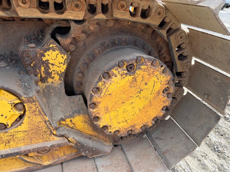 2017-komatsu-d51px-24-image-16