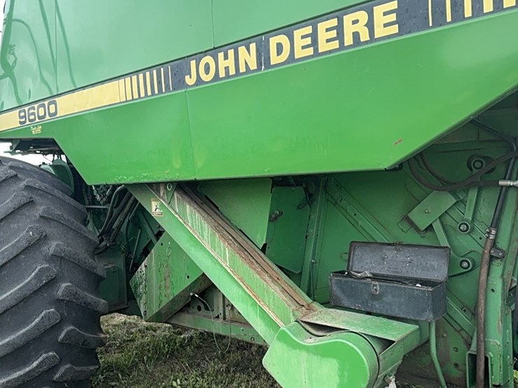 1995-john-deere-9600-image-42