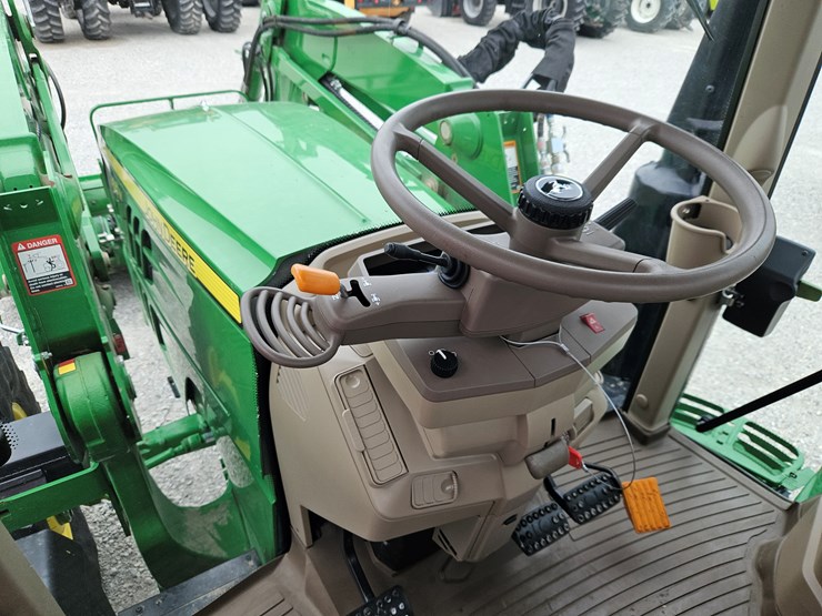 2017-john-deere-6130m-image-20