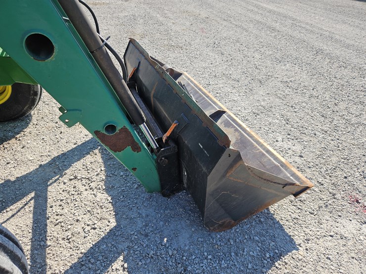 2004-john-deere-7220-image-22
