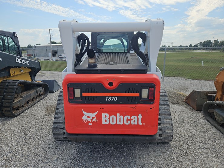 2020-bobcat-t870-image-17