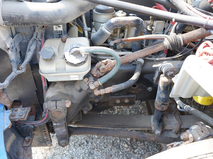 2007-freightliner-business-class-m2-106-image-23