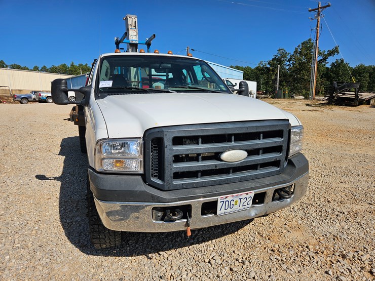2006-ford-f350-image-23
