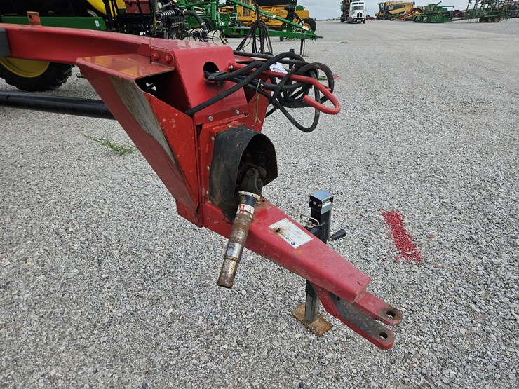2017-new-holland-h7230-image-2