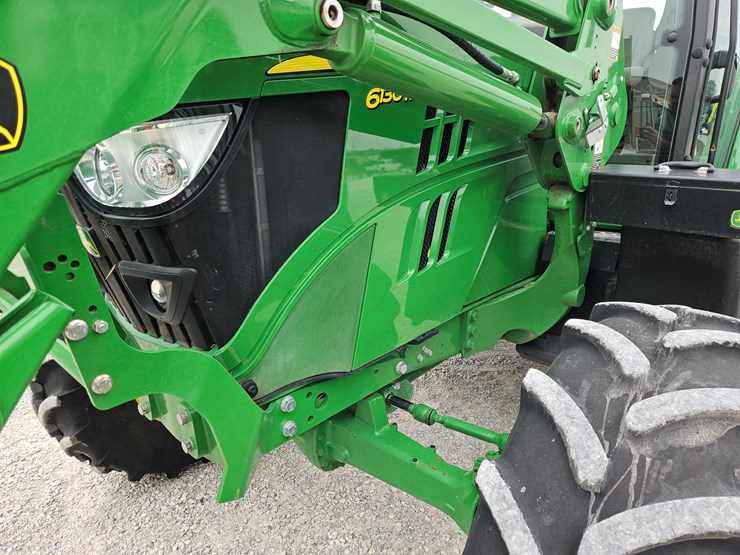 2017-john-deere-6130m-image-23