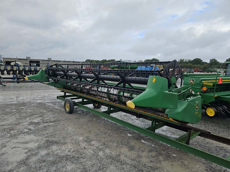 2002-john-deere-925f-image-1