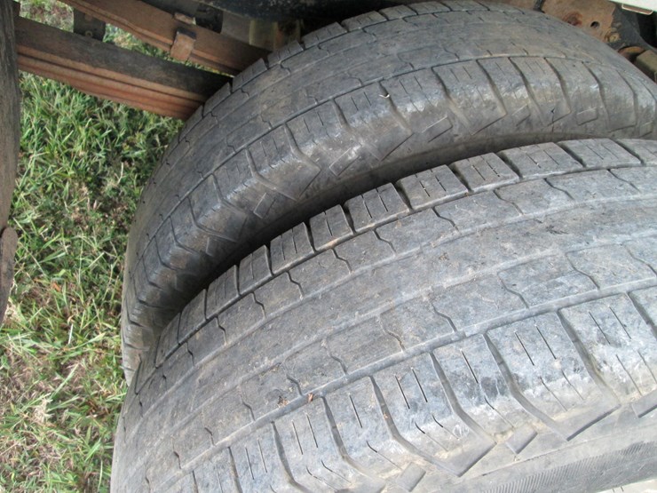 1998-dodge-3500-image-8