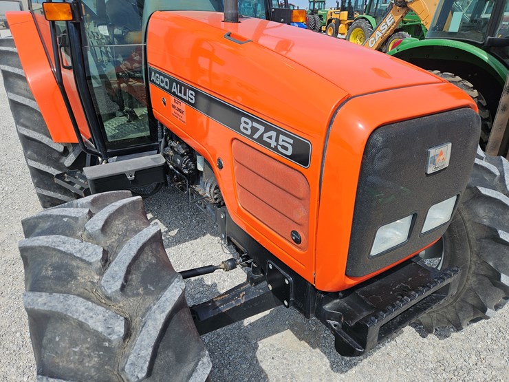 1998-agco-allis-8745-image-3