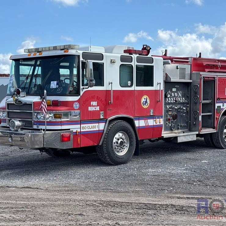 2006 PIERCE QUANTUM