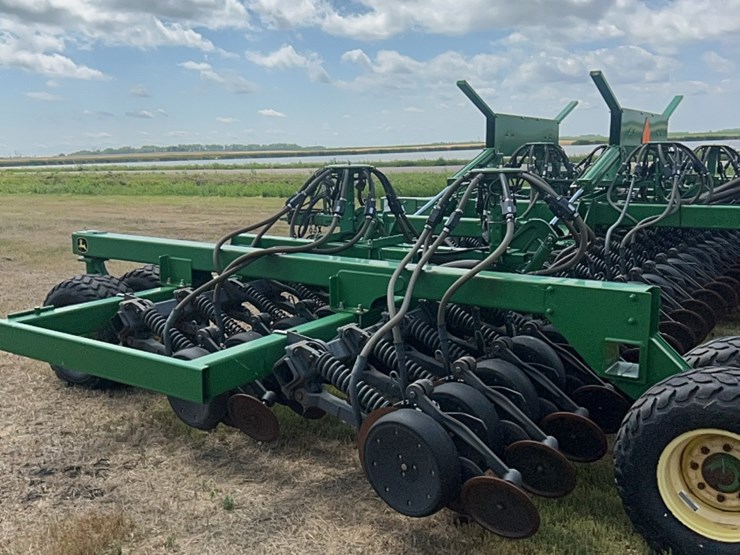 john-deere-1890-image-61