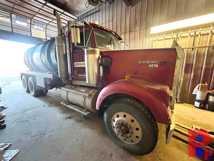 2000-kenworth-w900-image-6