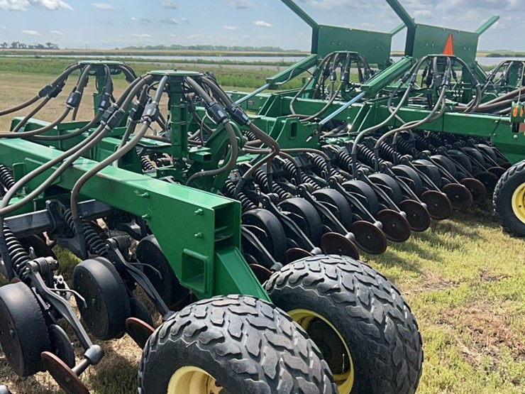 john-deere-1890-image-65