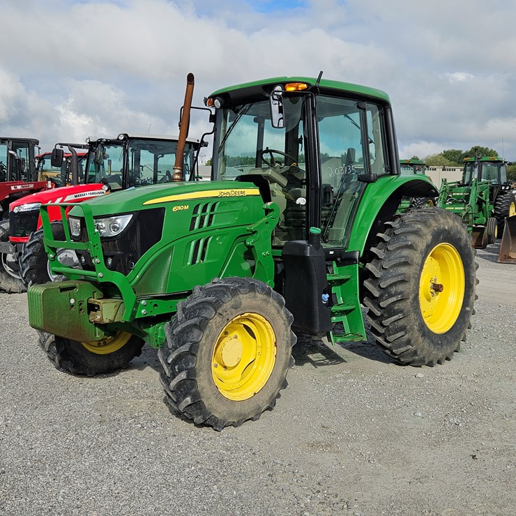 2019 JOHN DEERE 6110M