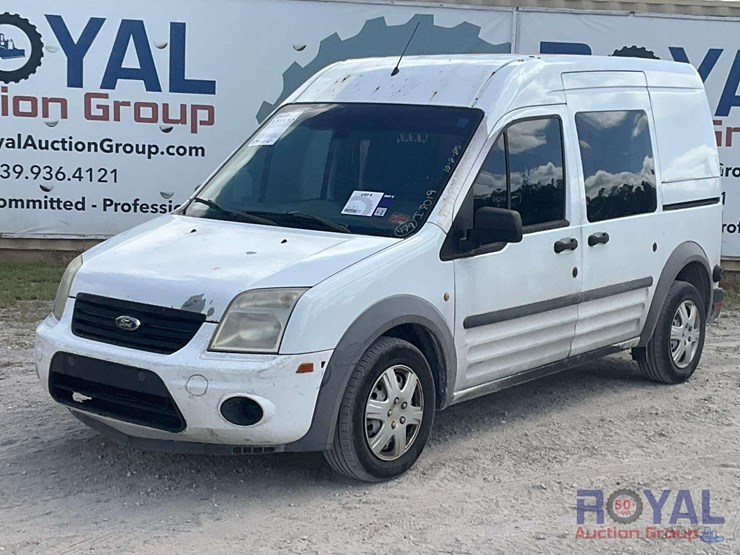 2012-ford-transit-connect-image-1