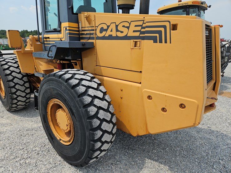 1995-case-721b-image-15