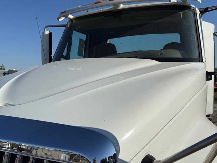 2015-international-prostar-image-86