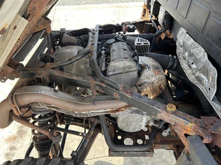 2021-bobcat-uv34-image-24