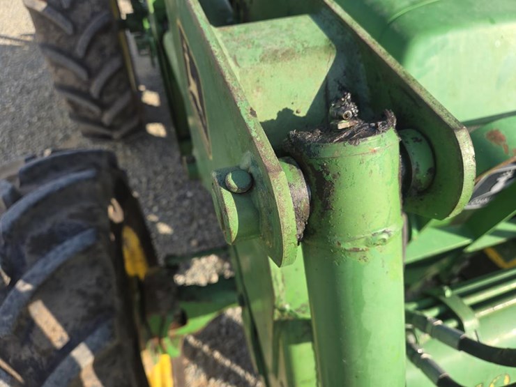 john-deere-2550-image-29