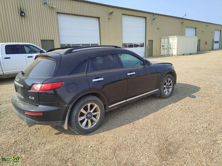 2007-infiniti-fx35-image-3