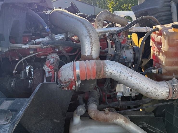 2015-international-prostar-image-77
