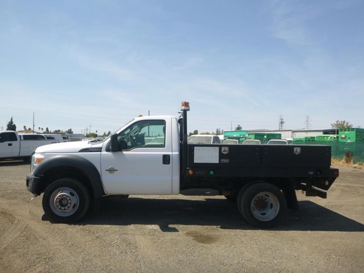 2012-ford-f550-image-5
