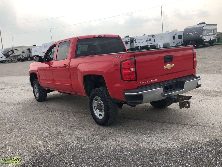 2019-chevrolet-silverado-2500hd-image-9