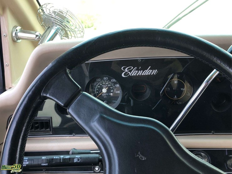 1987-chevrolet-p30-image-2
