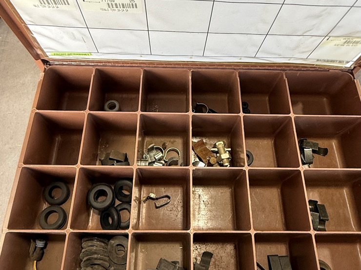 #115-•-lawson-parts-cabinets-image-6