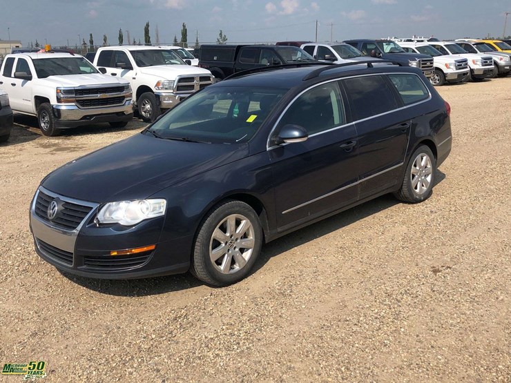 2007-volkswagen-passat-2.0t-4dr-wagon-6a-image-1