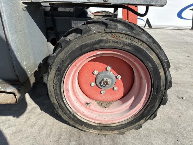 skyjack-sj6832rt-image-26