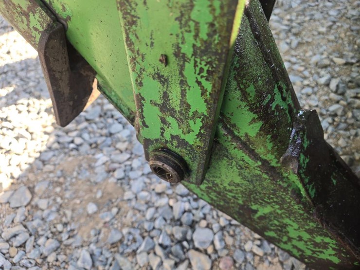 john-deere-2550-image-13