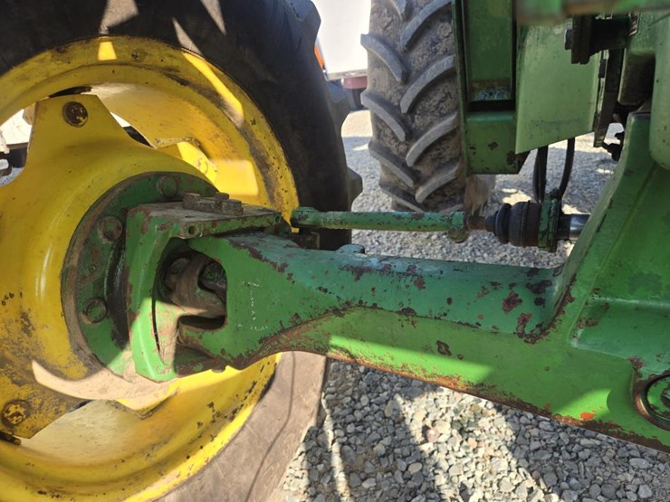 john-deere-2550-image-49