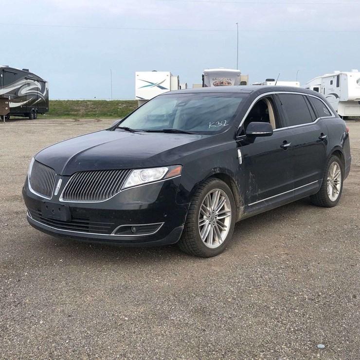 2014 LINCOLN MKT