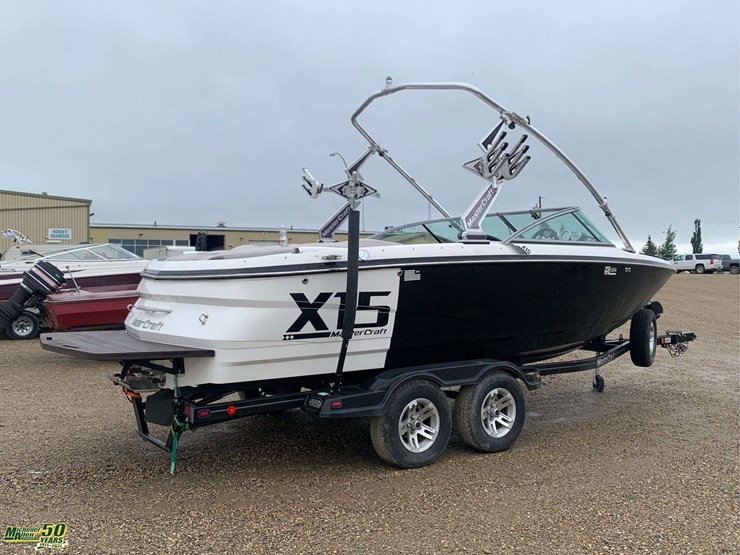 2007-mastercraft-x15-boat-with-trailer-vin-19msb242672d40332-image-4
