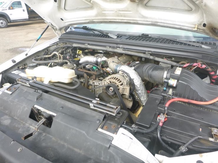 2002-ford-f350-image-18