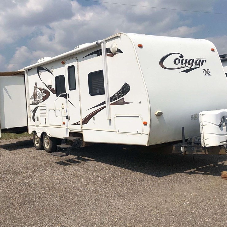 2011 Keystone Cougar 30BHS T/A BP
