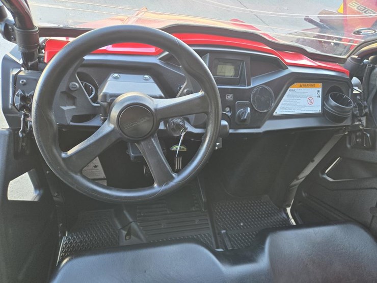 2020-pioneer-4x4-image-17