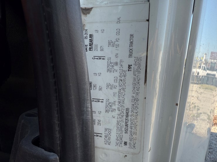2015-international-prostar-image-43