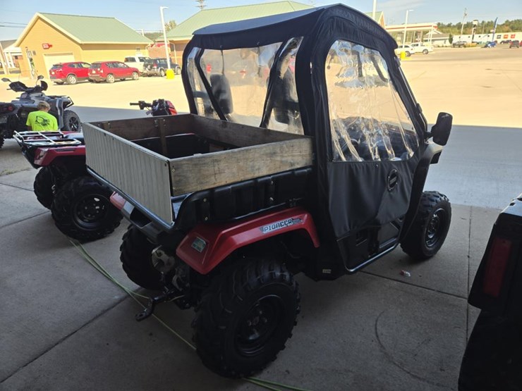 2020-pioneer-4x4-image-5
