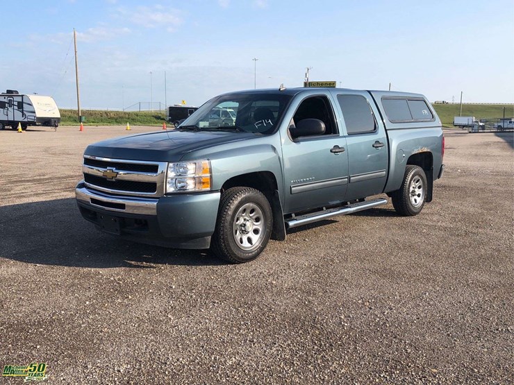 2010-chevrolet-silverado-1500-image-1